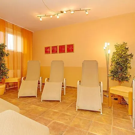 Duenenschloss Duenenschloss 2-12 *