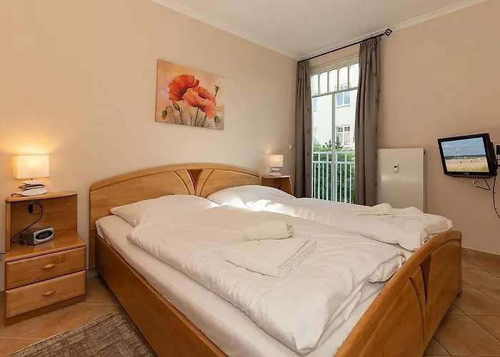 Dünenschloss Dünenschloss 2-12 * Ostseebad Kühlungsborn